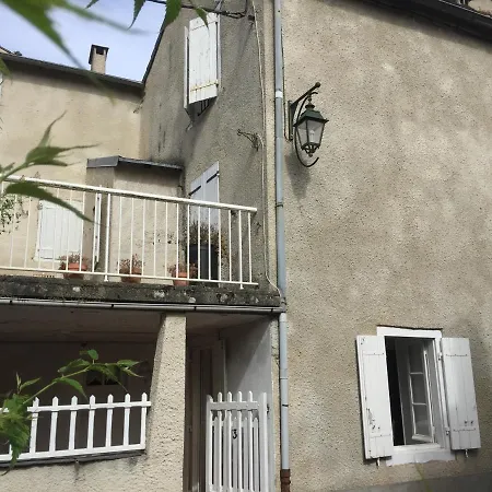 Holiday home Les Terrasses De La Montagne Noire. Pays Cathare Cuxac-Cabardes