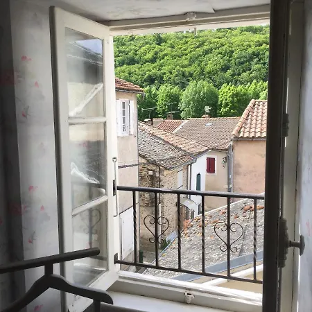 Les Terrasses De La Montagne Noire. Pays Cathare